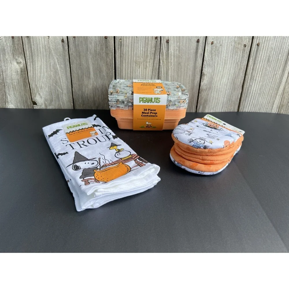 Peanuts Snoopy Halloween Kitchen Set NWT Towels Meal Prep Containers Mini Mitts